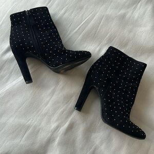 Joie suede studded booties - size 37